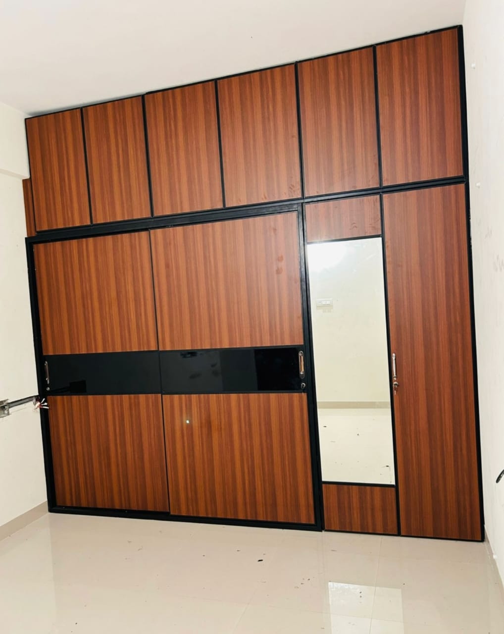 Aluminium Wardrobes